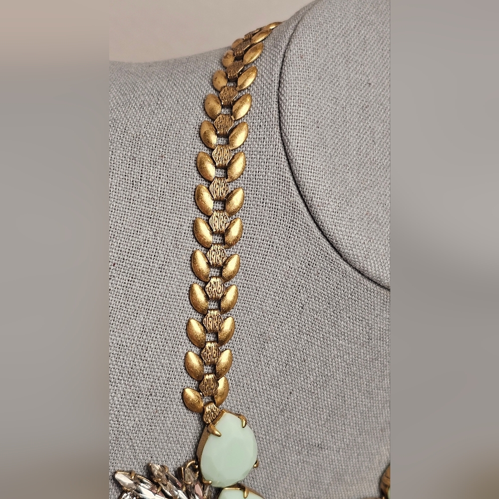 [J. CREW] Rare Vintage Multi Color Crystal Bib Statement Necklace □■ Rose Accent - Picture 6 of 16